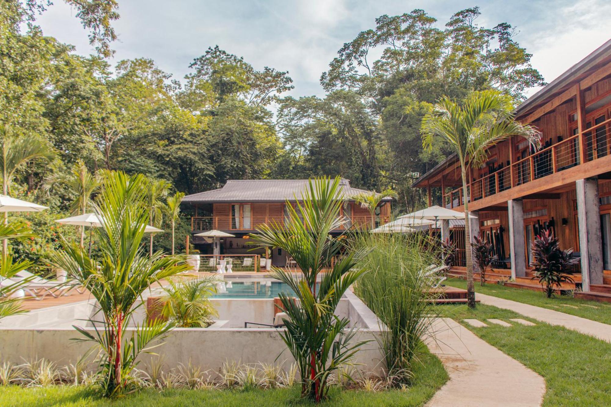 S Boutique Hotel Bocas Town Exterior foto